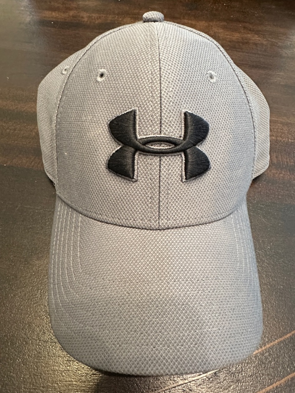 Under Armour Light Gray Performance Cap with Black Logo
